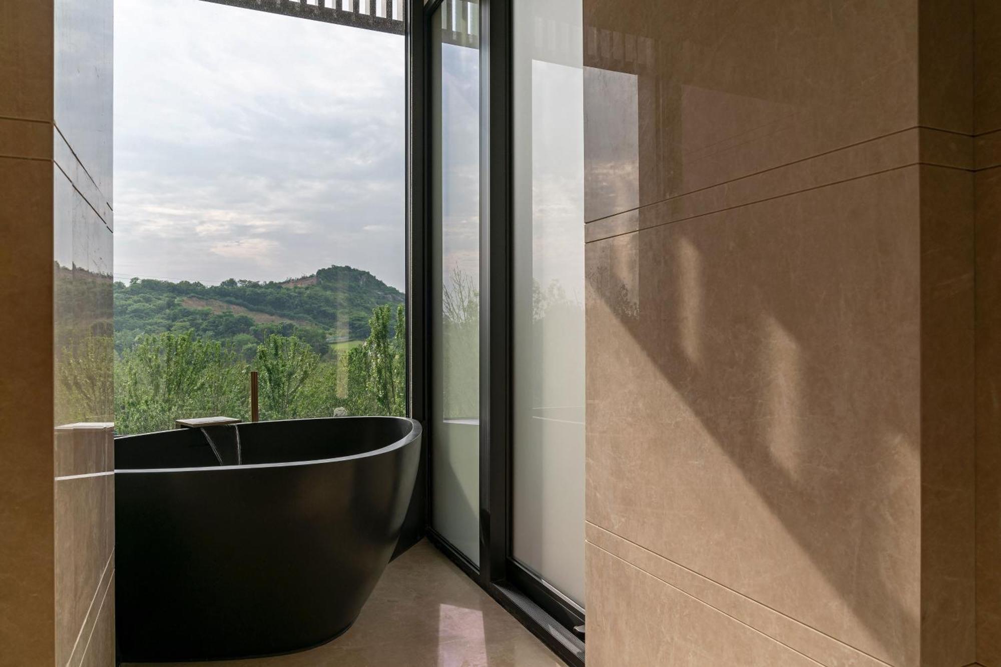 The Westin Nanjing Resort & Spa ภายนอก รูปภาพ
